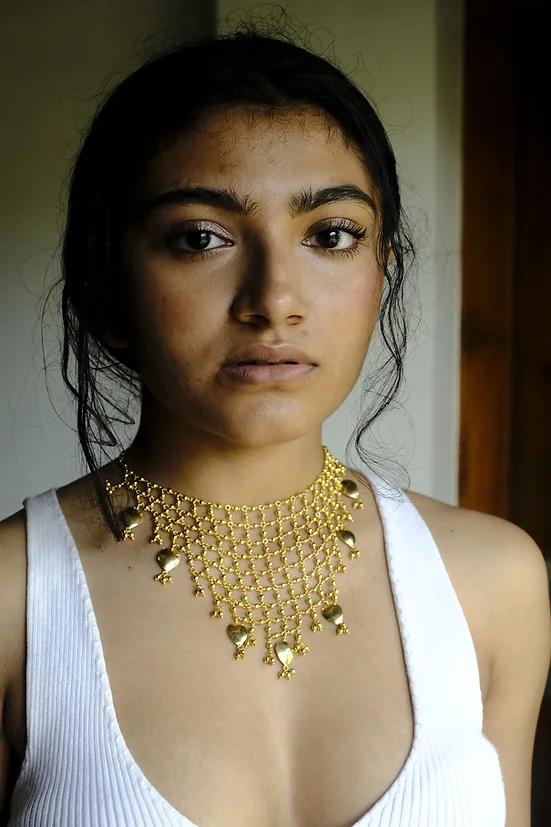 JHALAR CHOKER