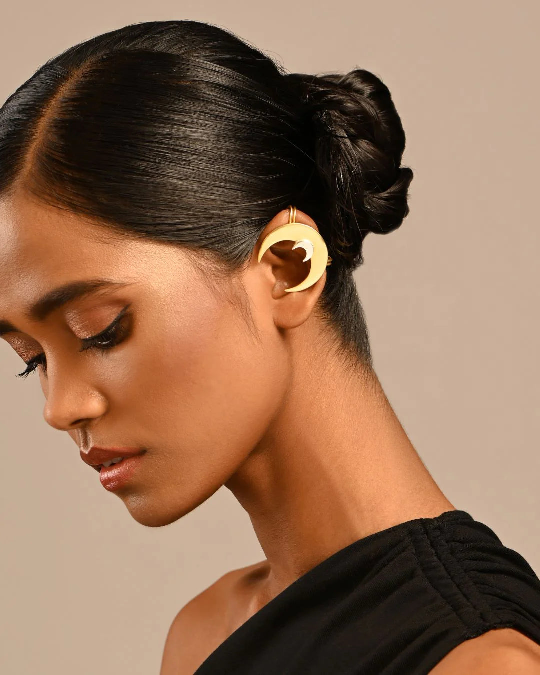AMARIS EAR CUFF