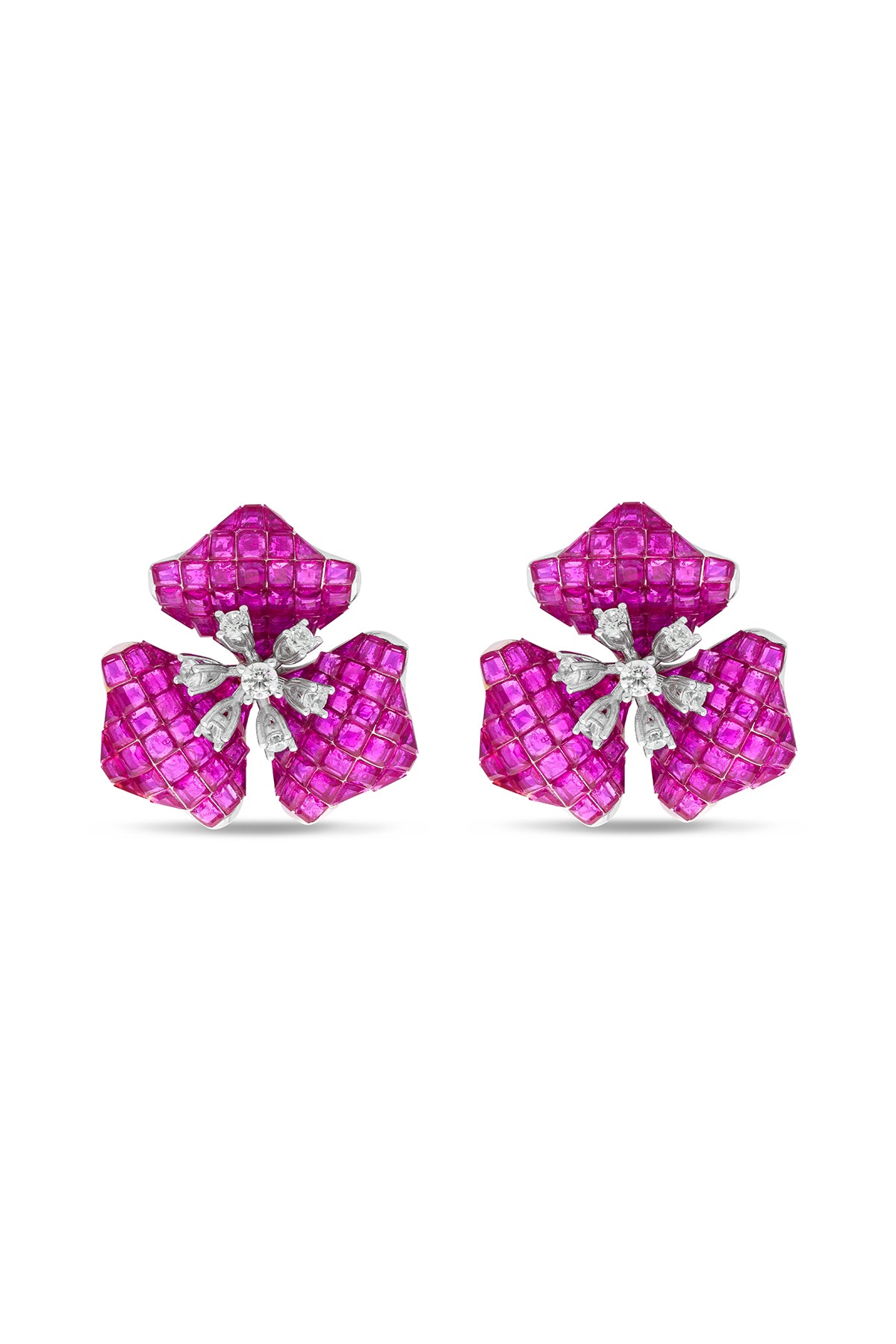 EHTEREAL TRILLIUM BLOSSOM EARRINGS