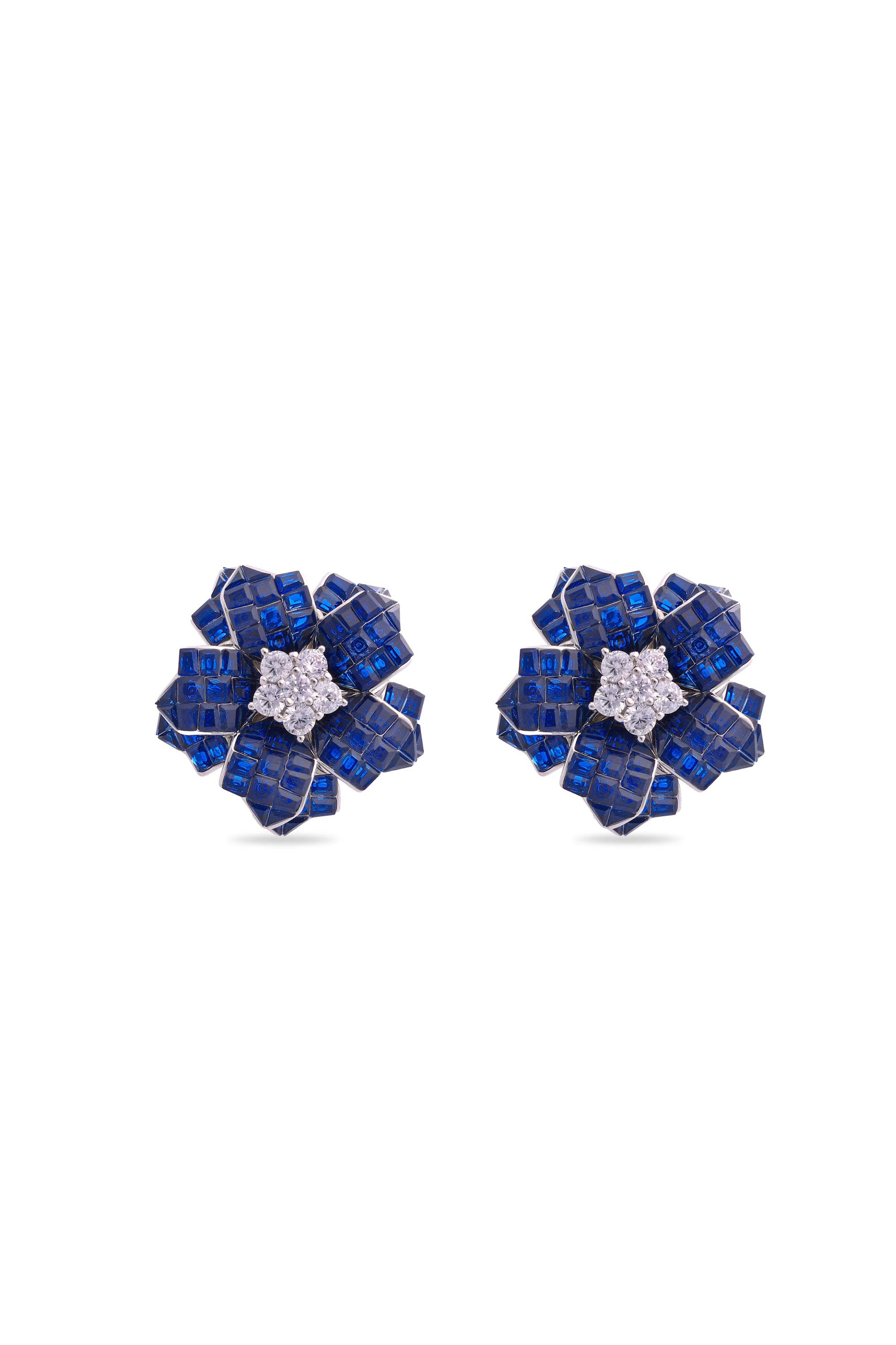 THE STARLIT BLOSSOM EARRINGS