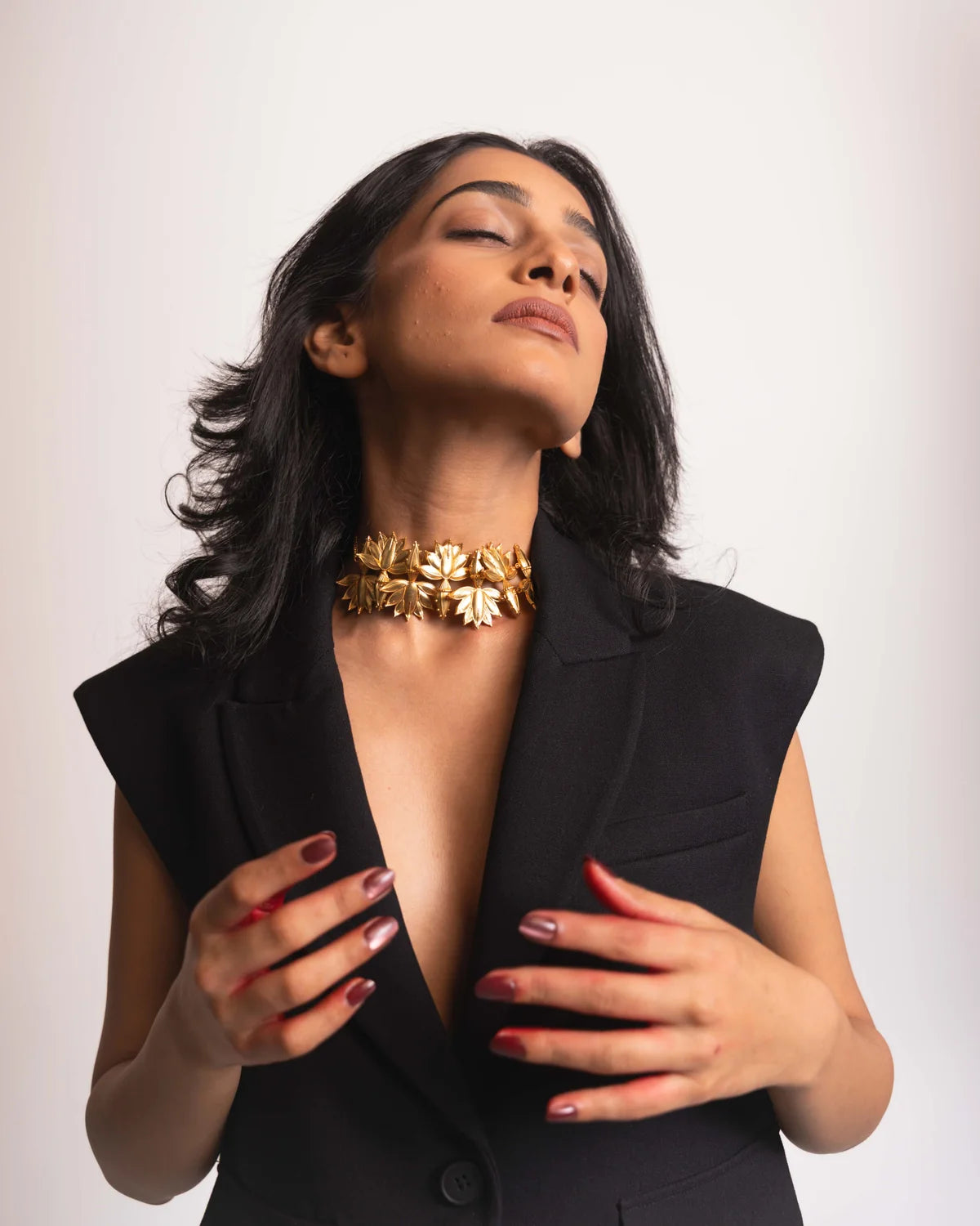 Banana Flower Field Choker