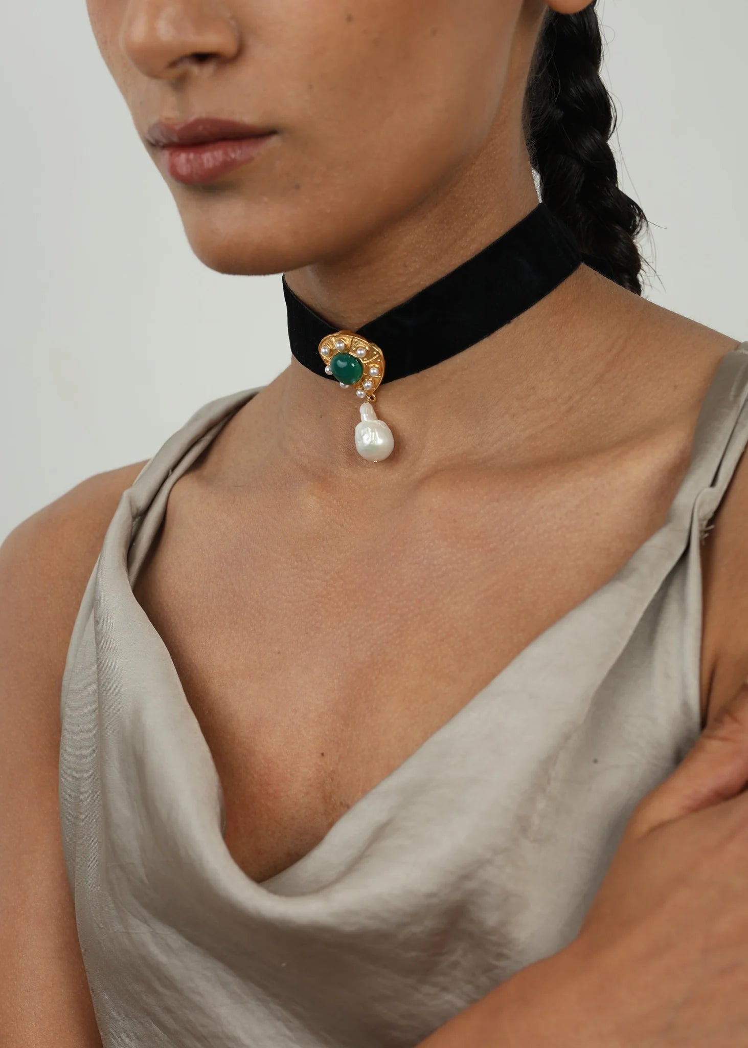 CLAUDIA PENDANT NECKLACE