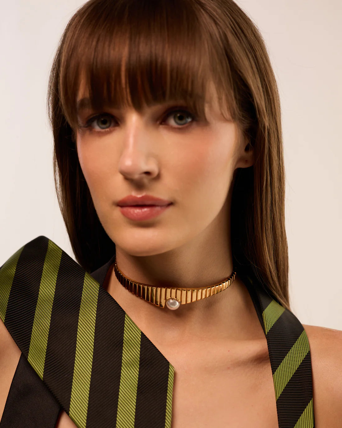 Crown Choker