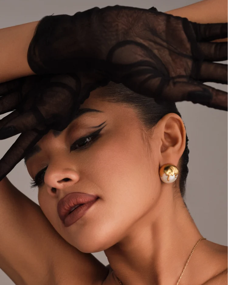 Dune Studs - Golden