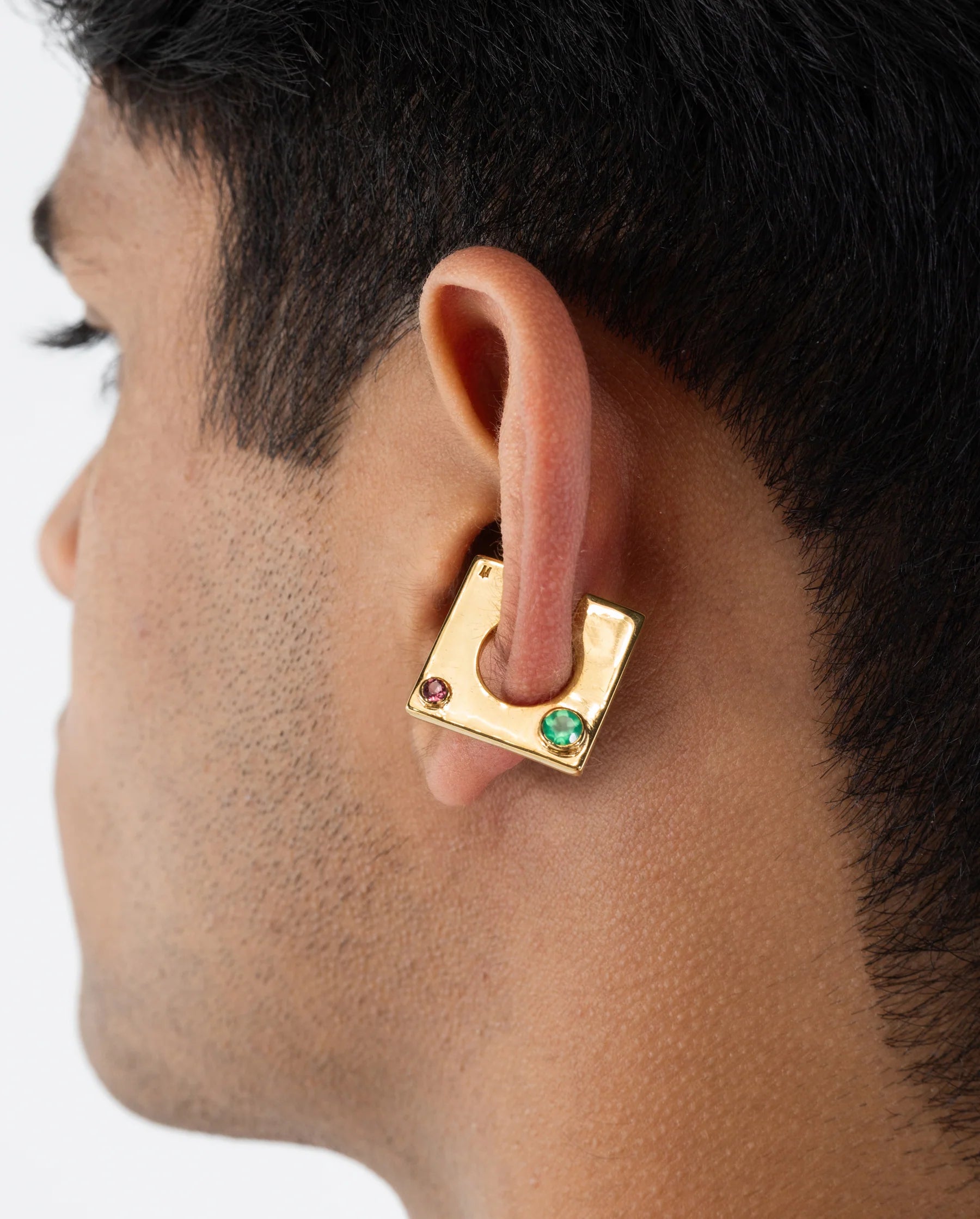 Edge Ear Cuff with Gems Gold