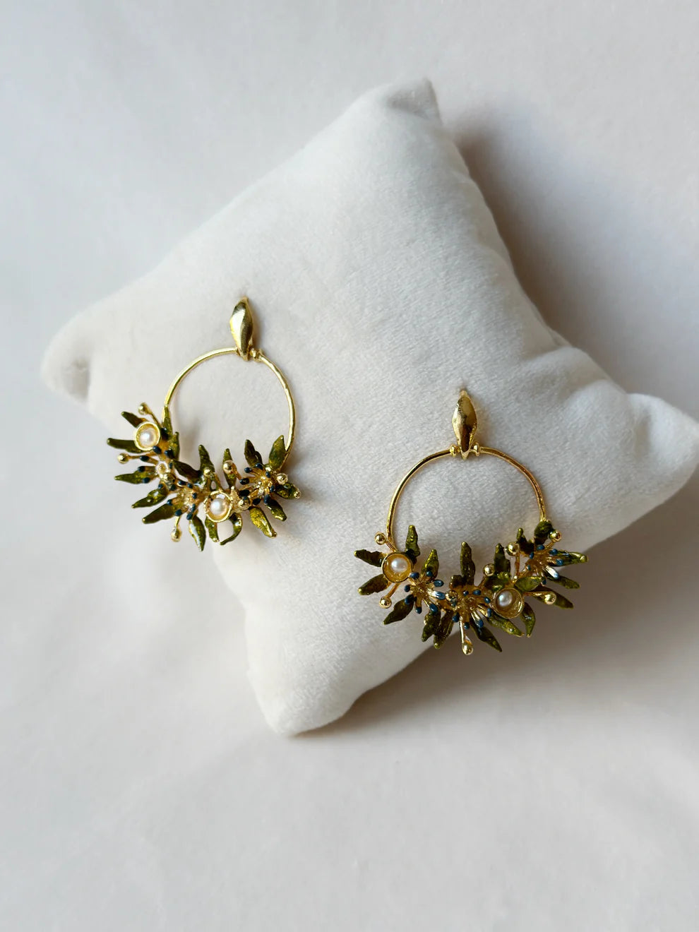 Festive chandbali small blue