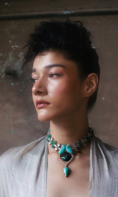 JOMKALO NECKLACE