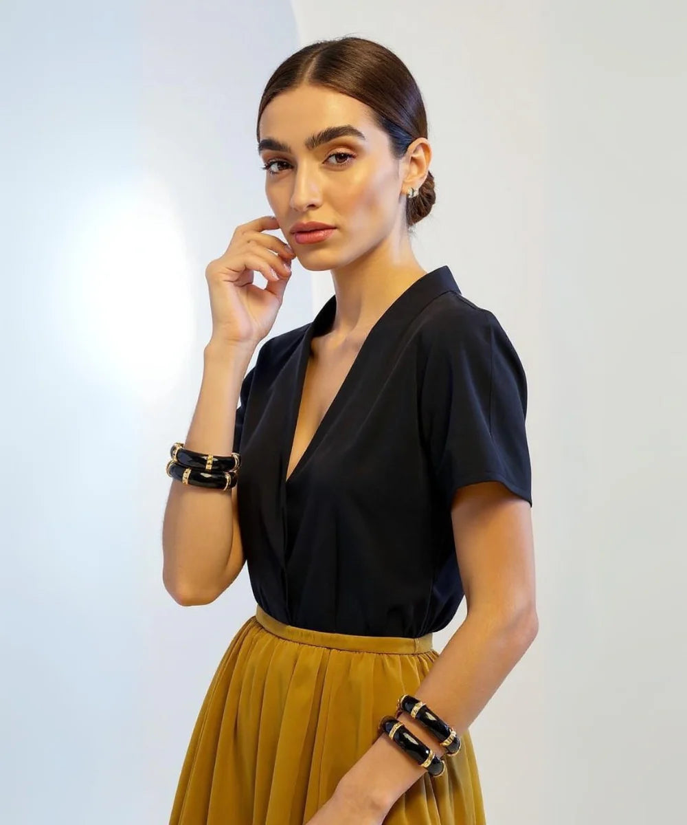 Midnight Stud Glass Bangles