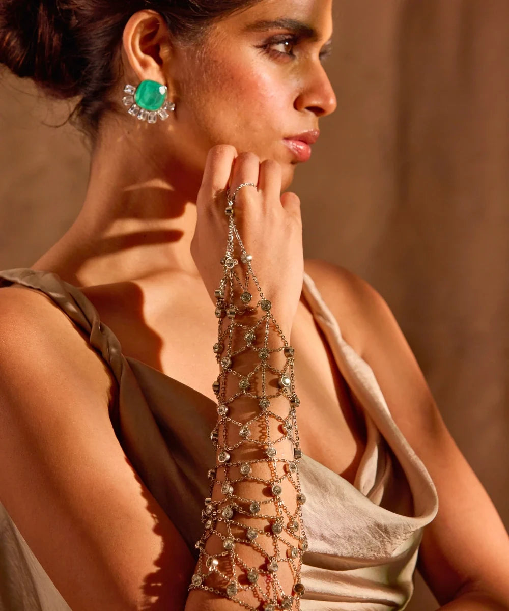 Rhinestone Jaal Hand Harness (Silver)