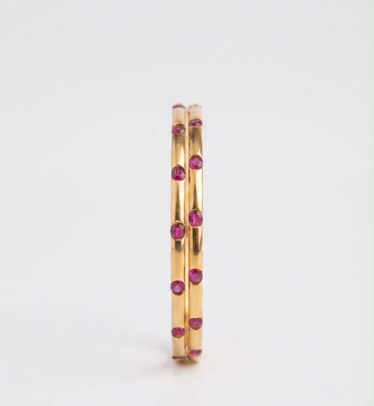 Rosa Bangle