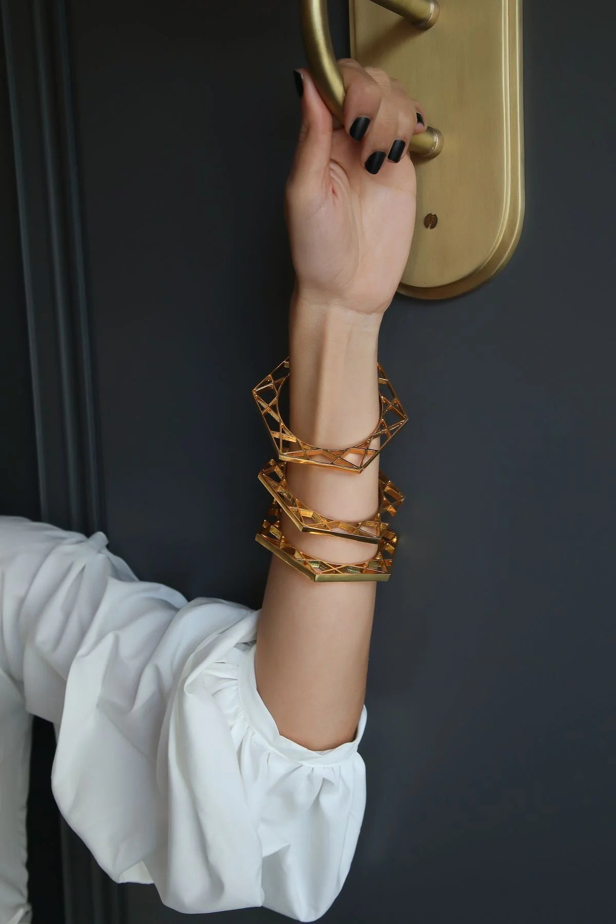 Sara Ali Khan - Cleo Hexagonal Bangle