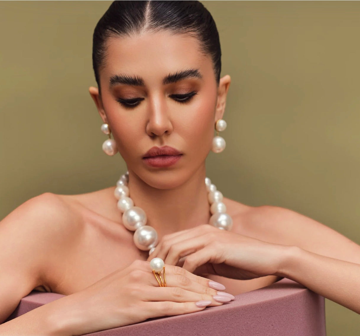 Pearl , Ring, Brass, Gold plated