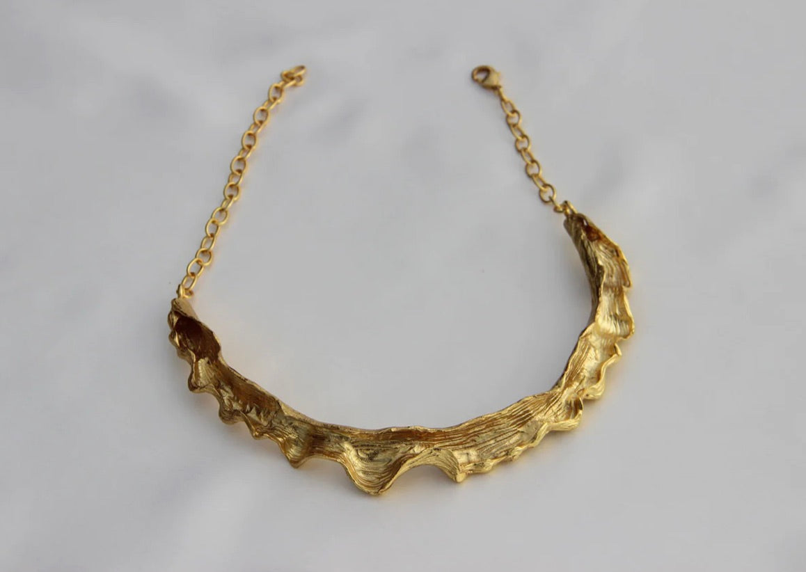 BARK TEXTURE CHOKER