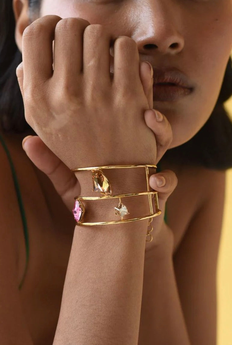 IVORY SEA SHELLS - THE SWAROVSKI STUDDED BANGLE BRACELET