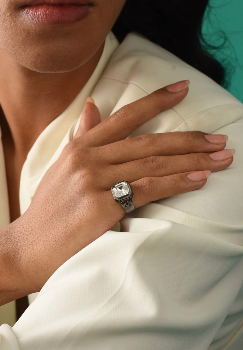 THE SPINEL RING