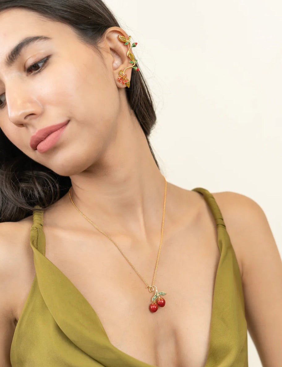 STRAWBERRY NECKLACE