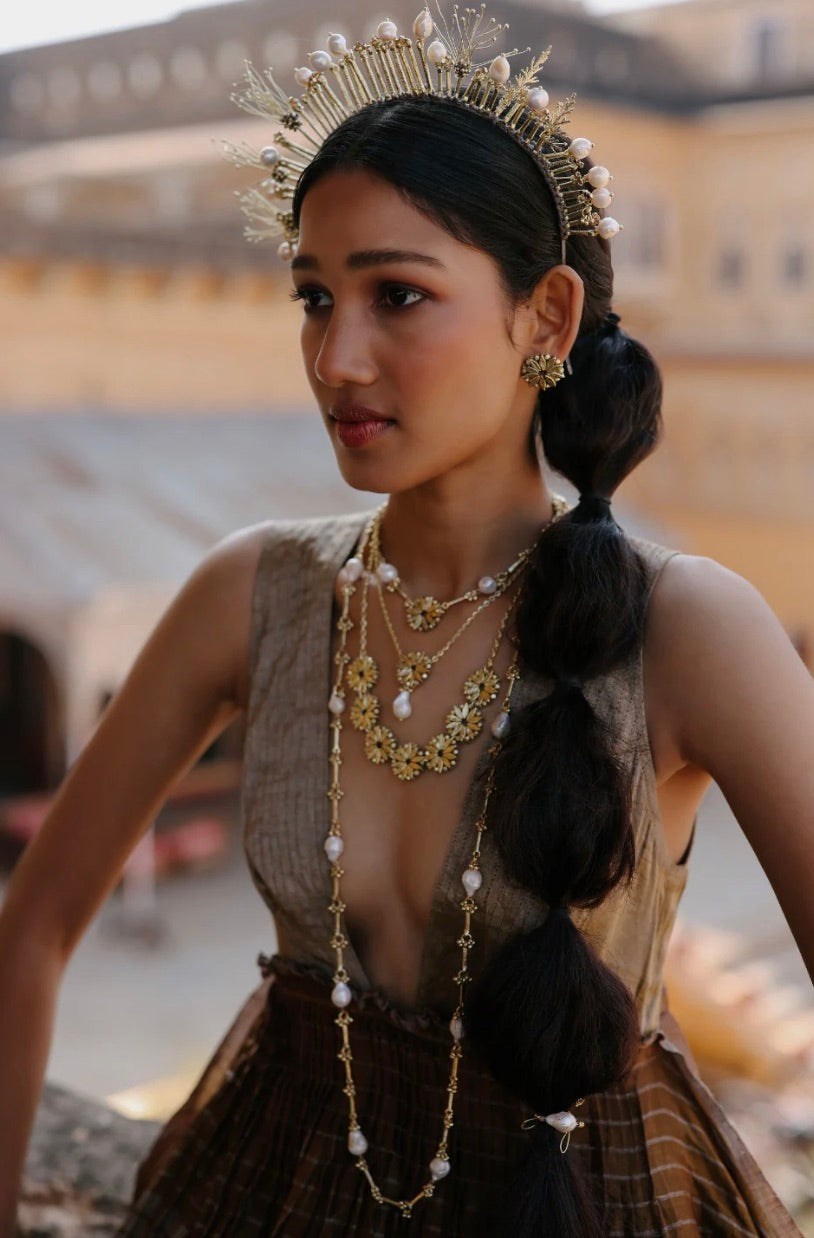 REJA NECKLACE