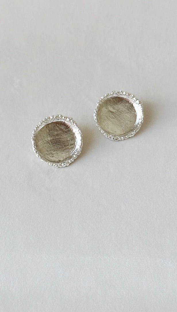 CRATER STUDS