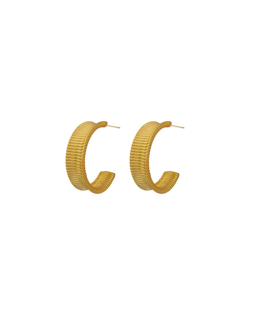 CRIMPED HOOPS