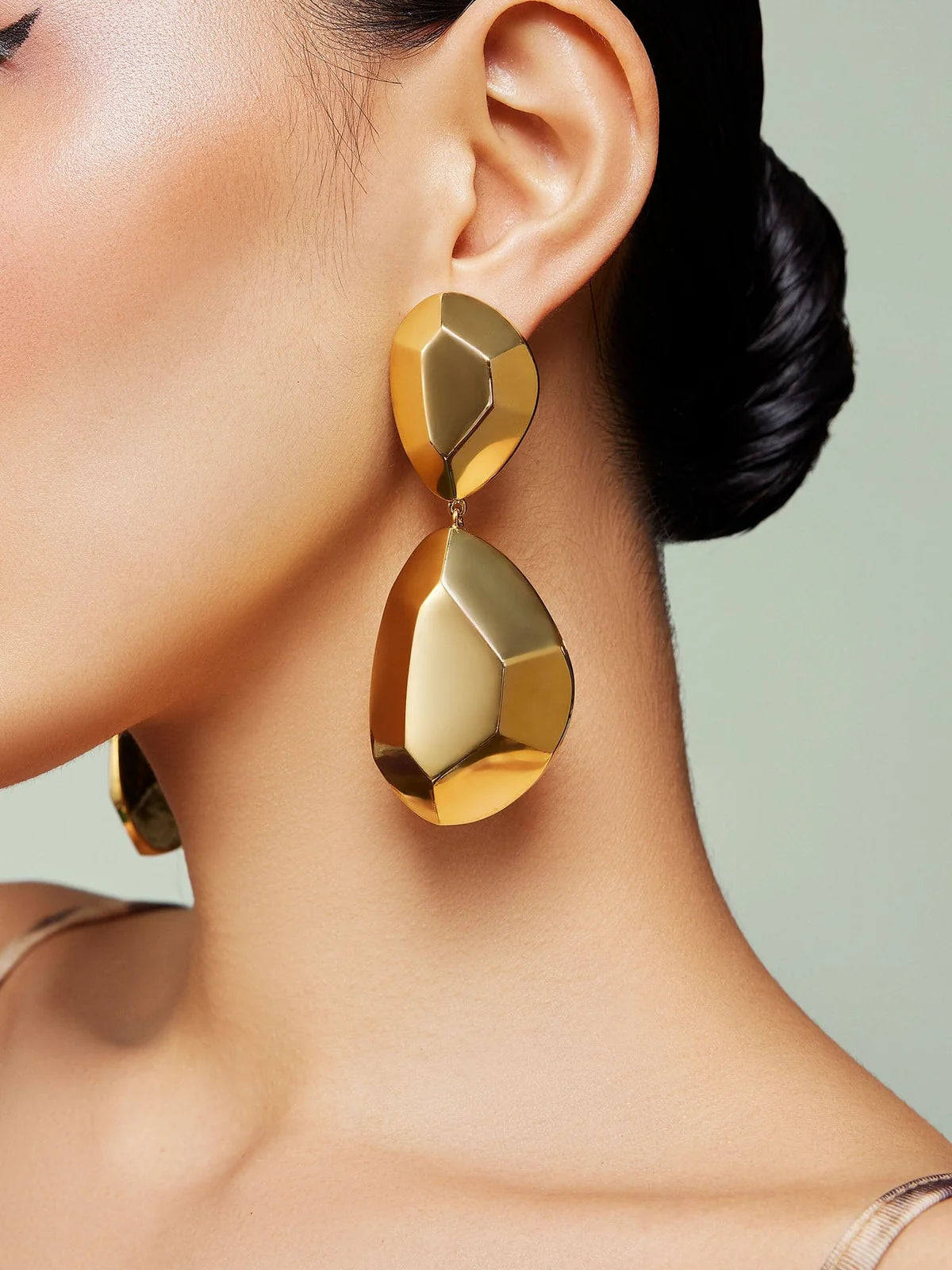 Silas earrings Gold