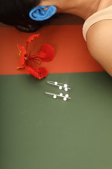 String & Dots