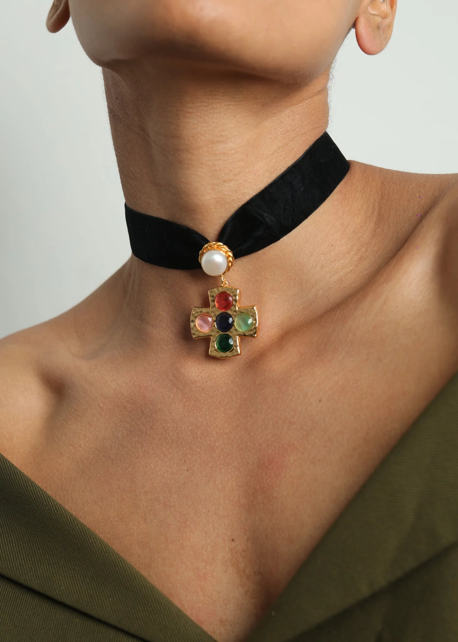 TALK OF THE TOWN PENDANT