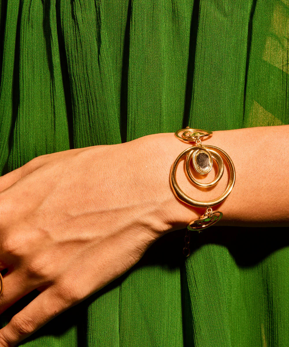 Wave Curve Bracelet
