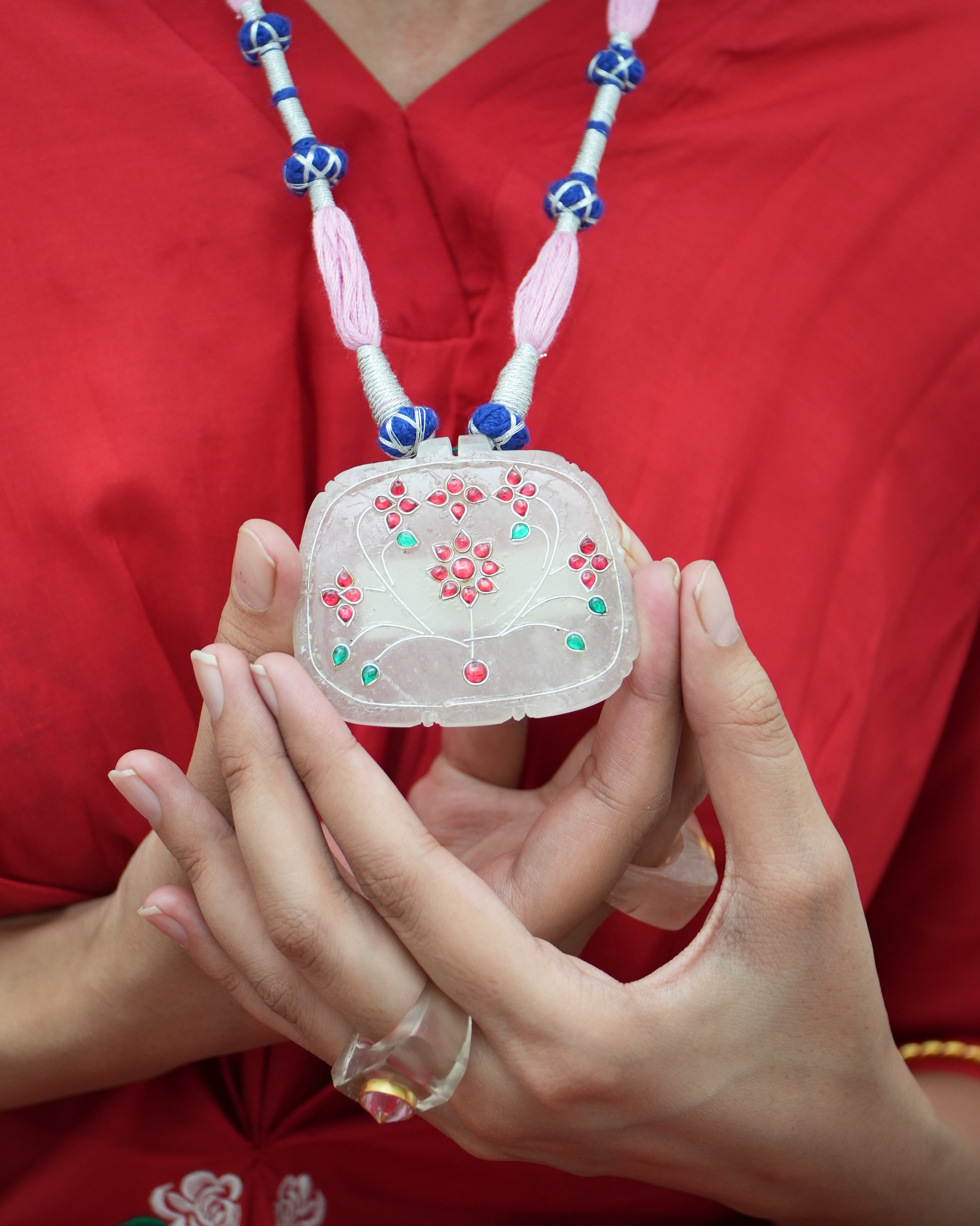 quartz jadau necklace