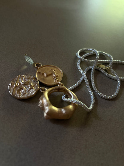 Adelaide bunch Necklace