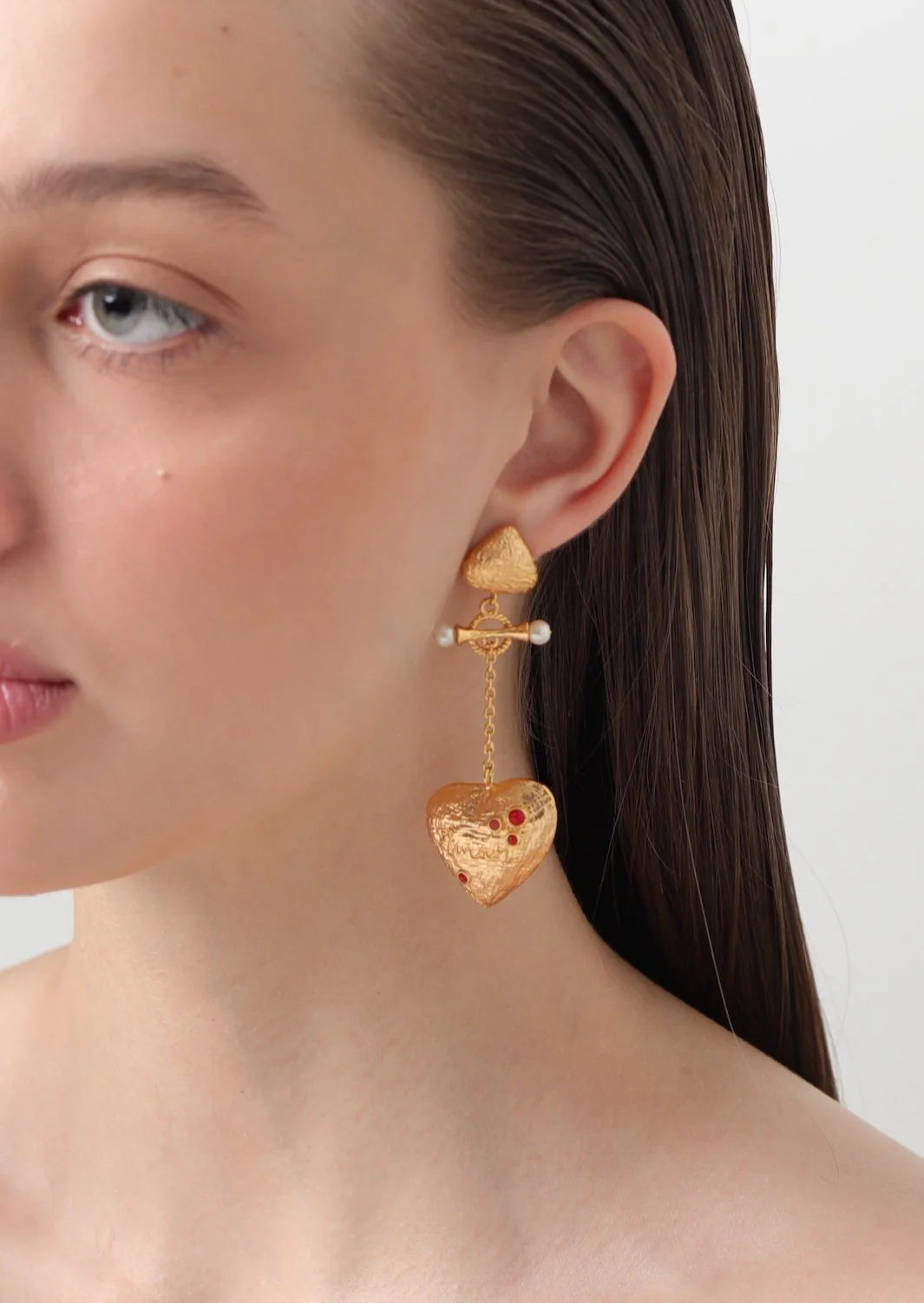 MABEL DANGLERS