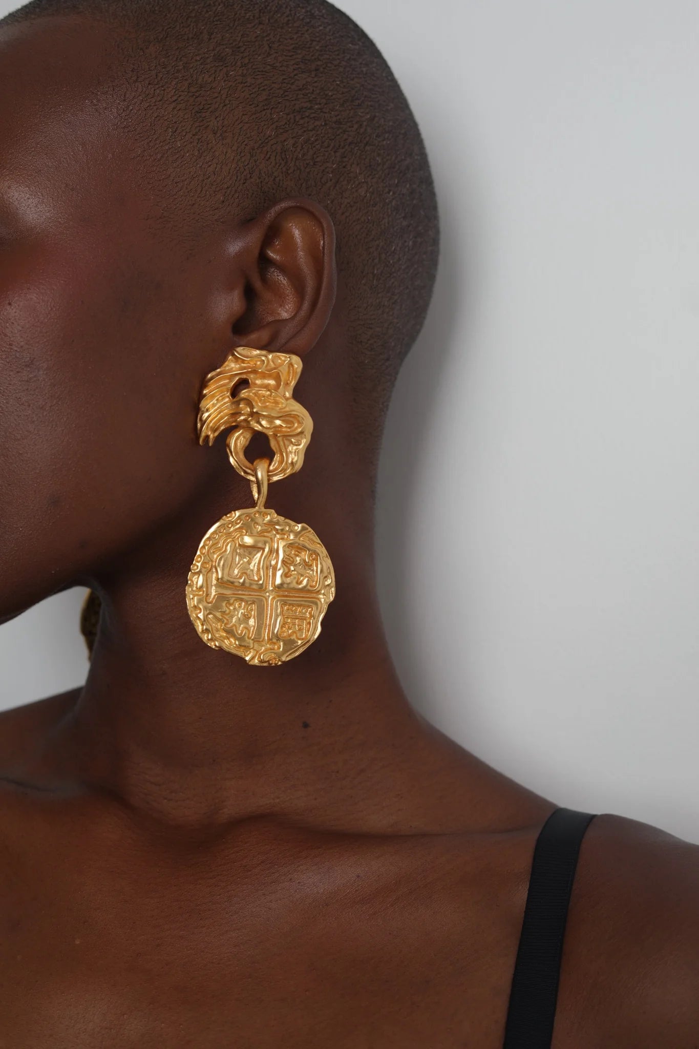 MEDALLION EARRINGS
