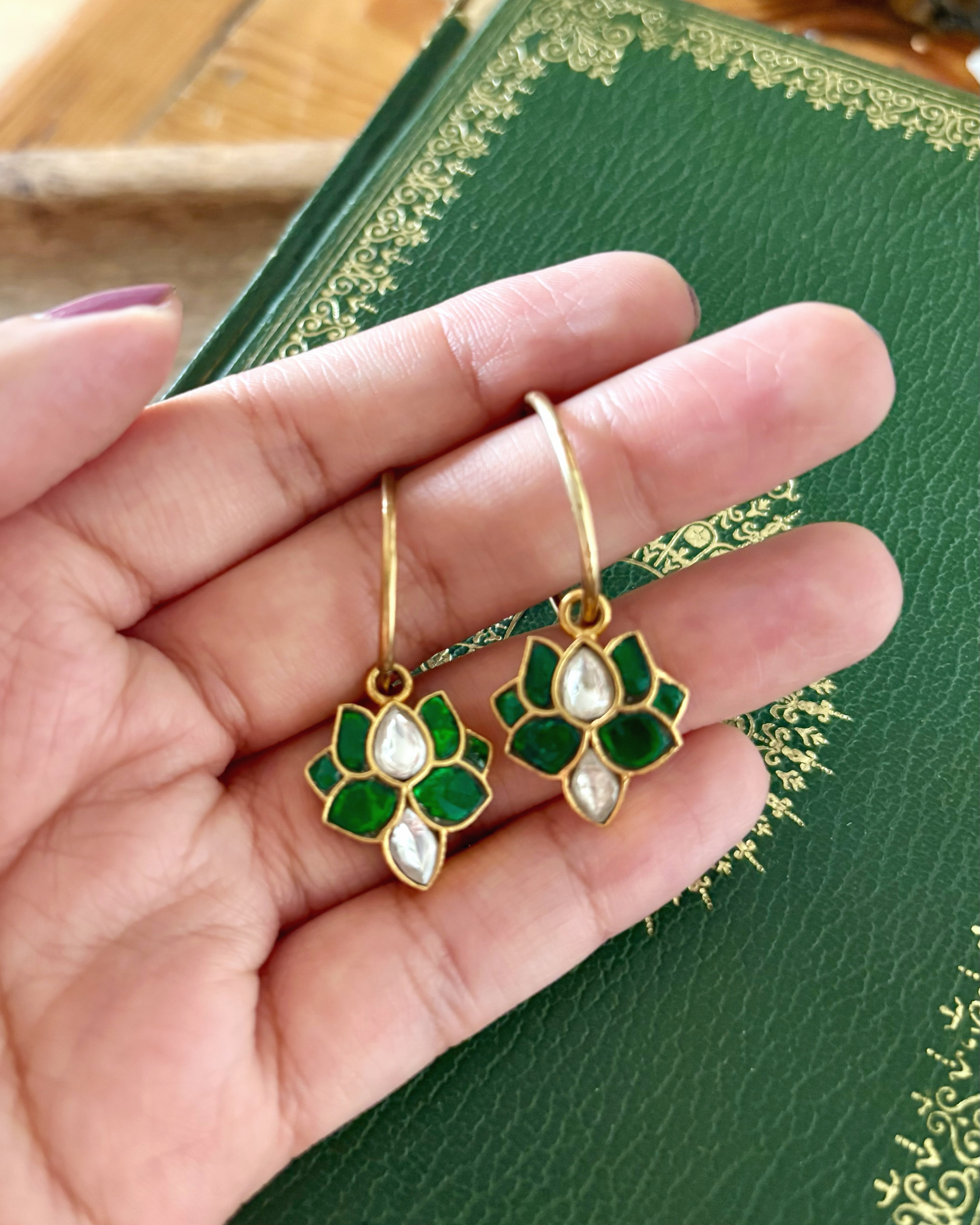 GREEN ONYX FLORAL HOOPS