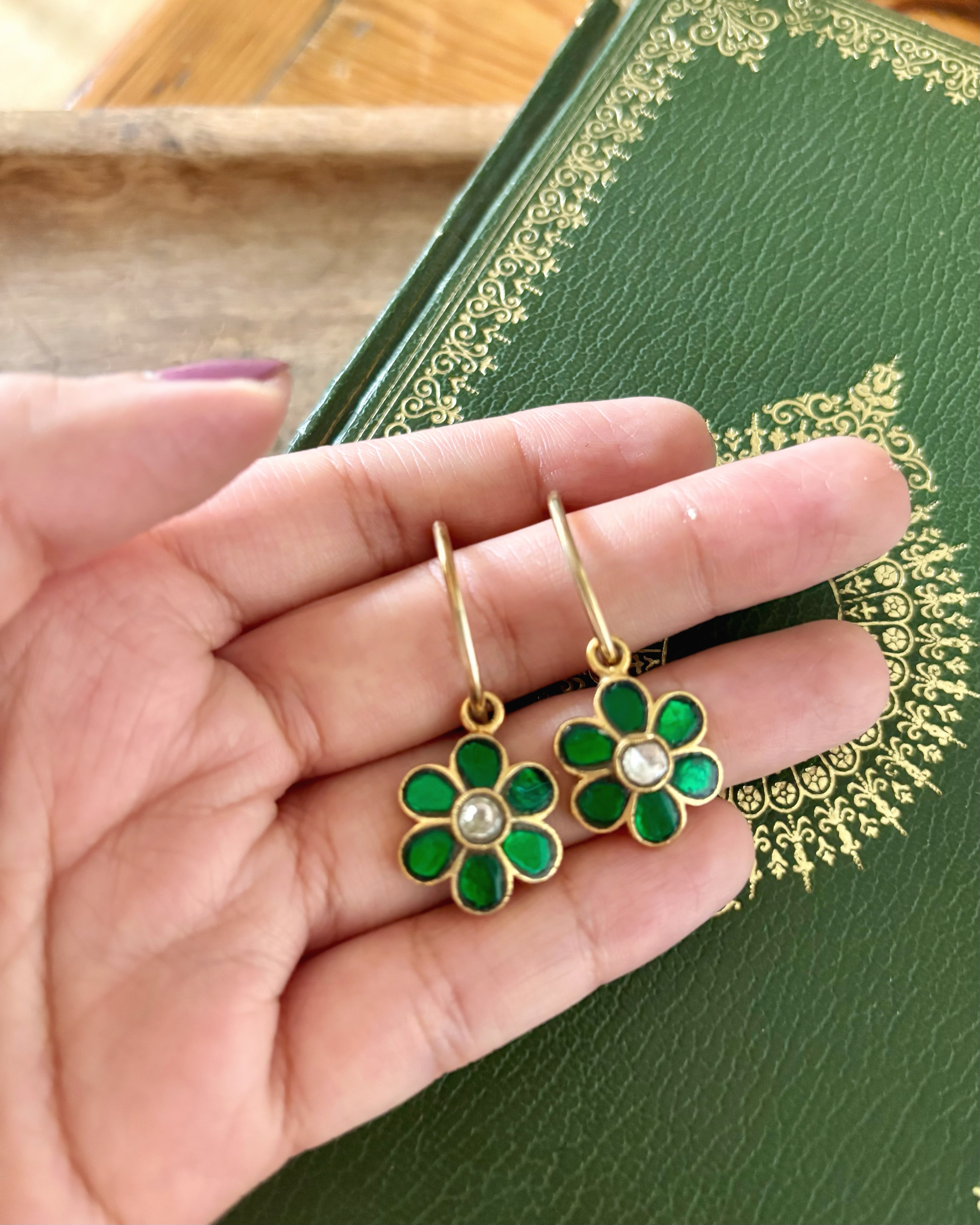 FLORAL GREEN ONYX HOOPS