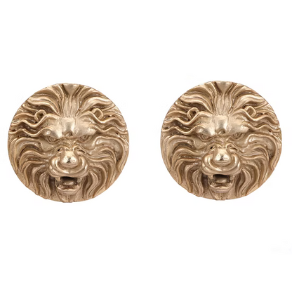 AMRI STUDS