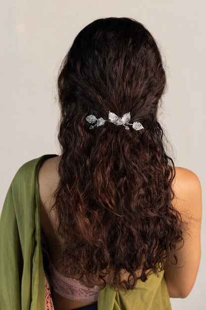 Nirjala Hair Pin