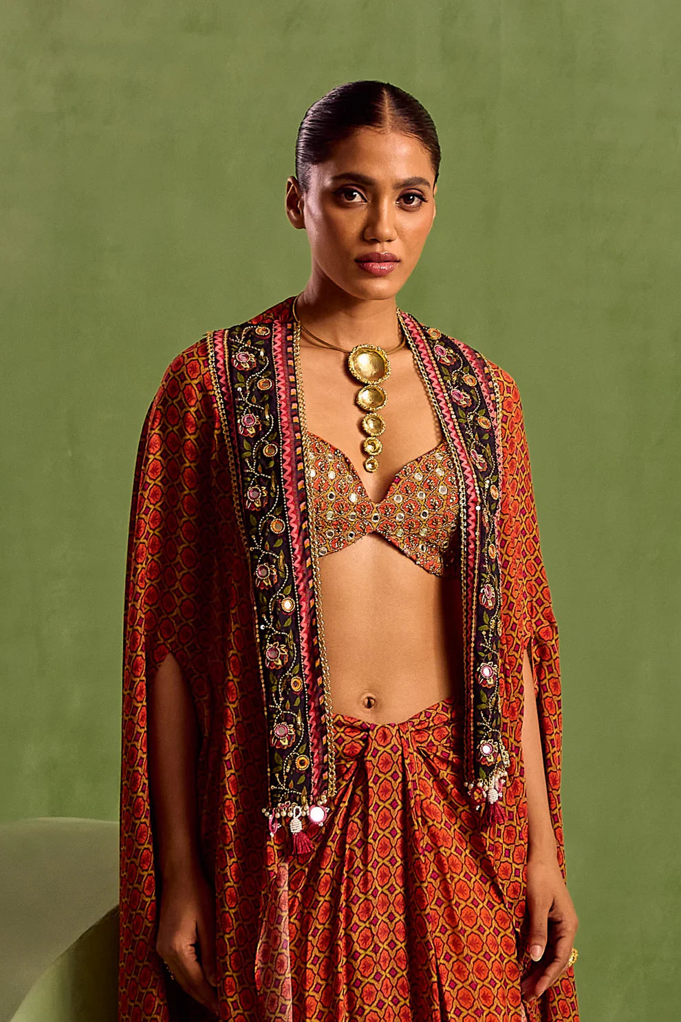 Cascade Neckpiece Gold