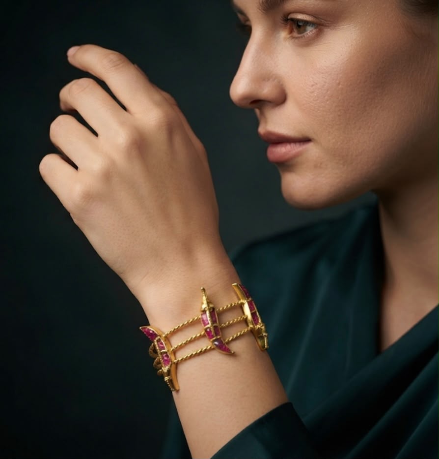 Chilli Hand Cuff