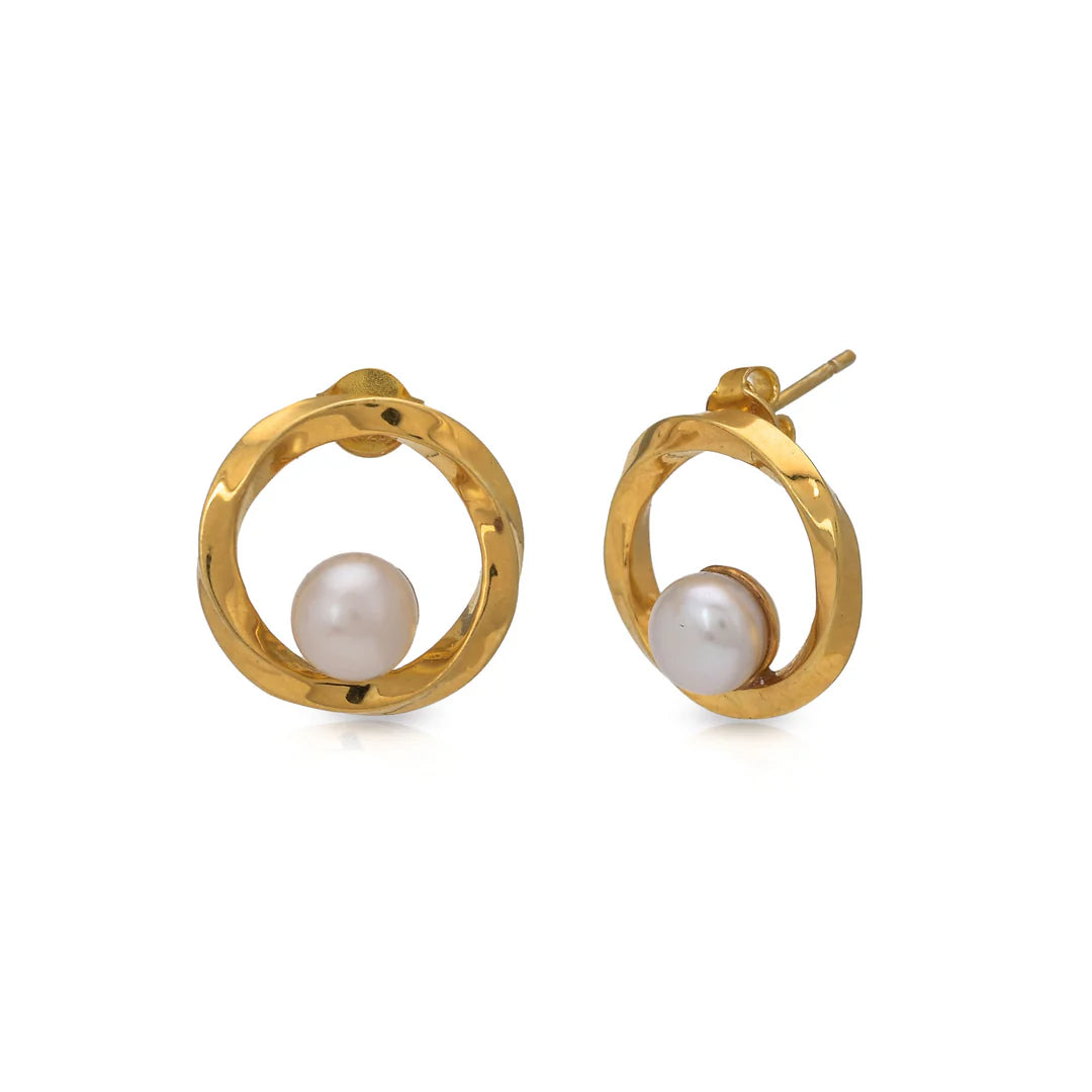 Circular Pearl Ear Studs