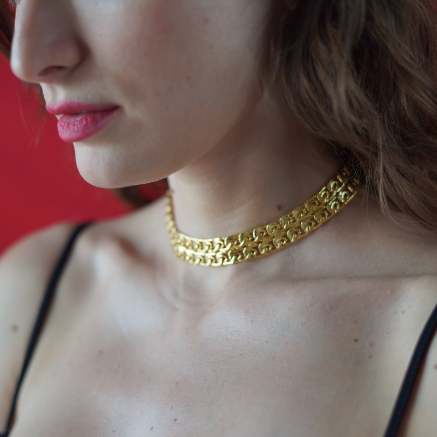 Linked Up Statement Choker