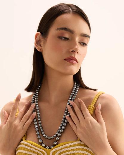 Dark Silver Pearl Necklace with Bandel