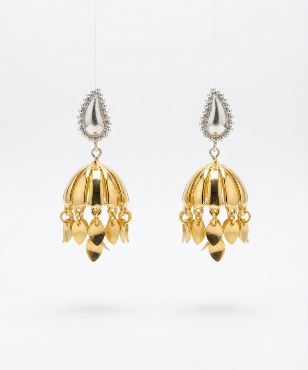 The Dual-Tone Pippal Patti Jhumka