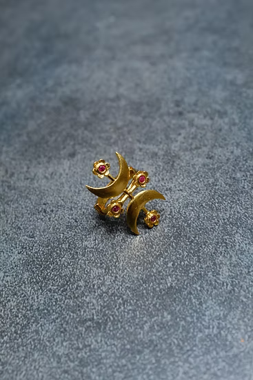 Eye of the Moon Ring
