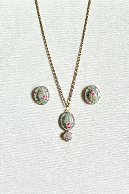 Firdaus Pendant Set