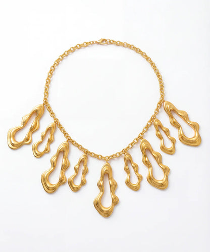 Fluid Curve Necklace
