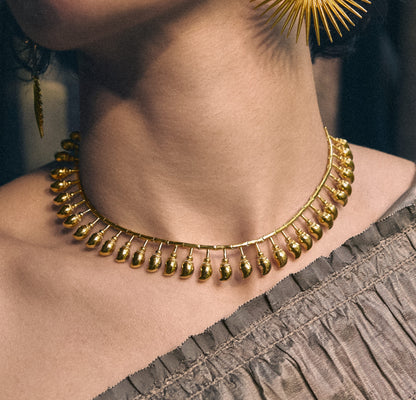 Golapkhash Neckpiece
