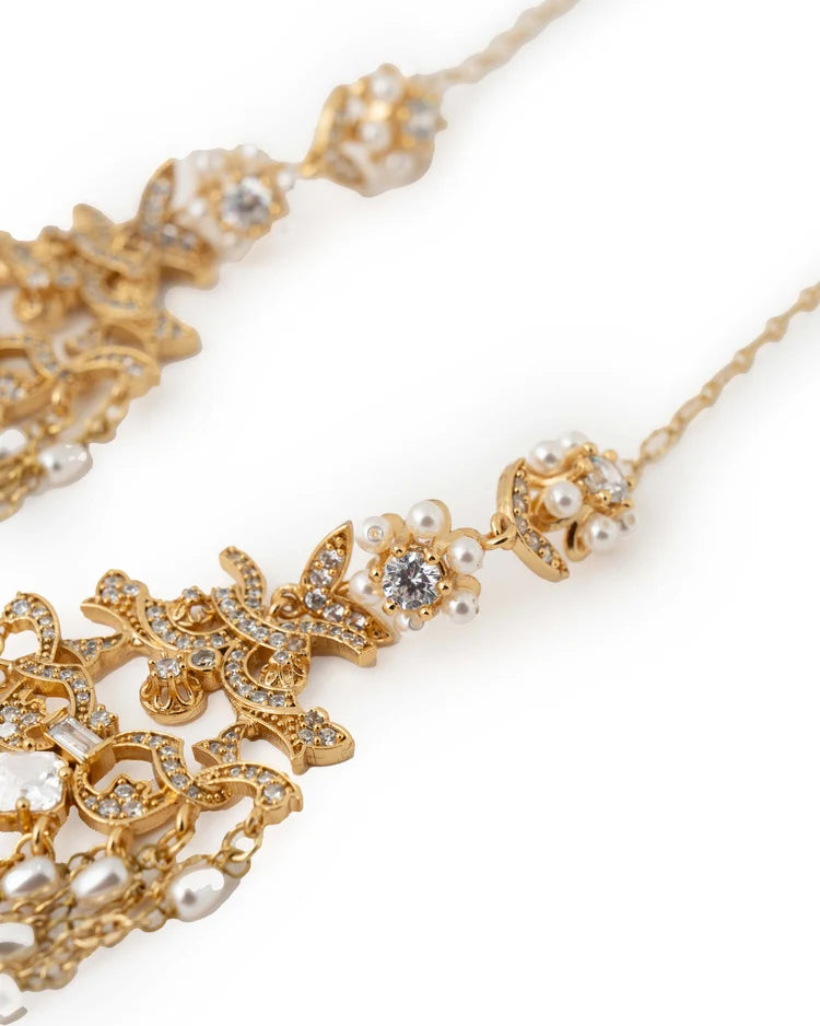 Grand Palais Kaanchains