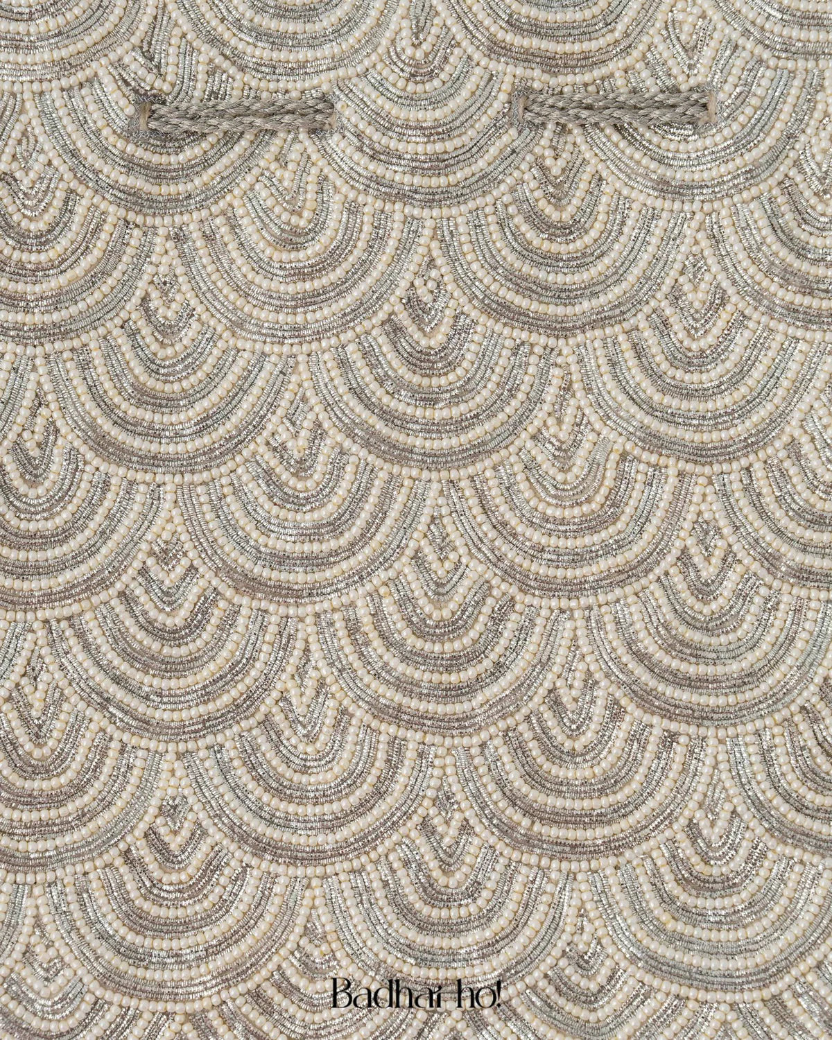 Grand Palais Pearl Potli