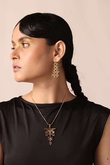 Hazar Tara Earring