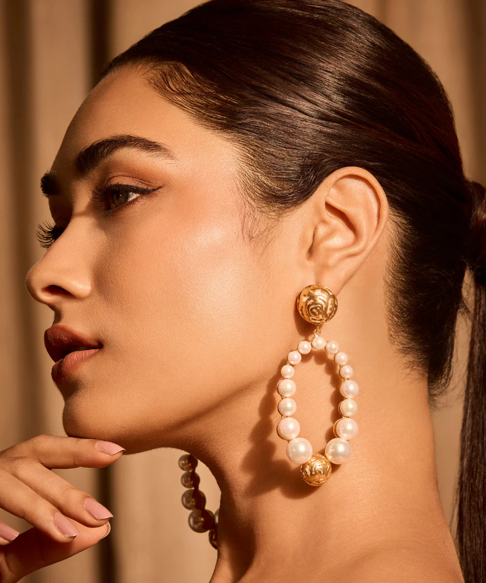 Hepburn Pearl Cascade