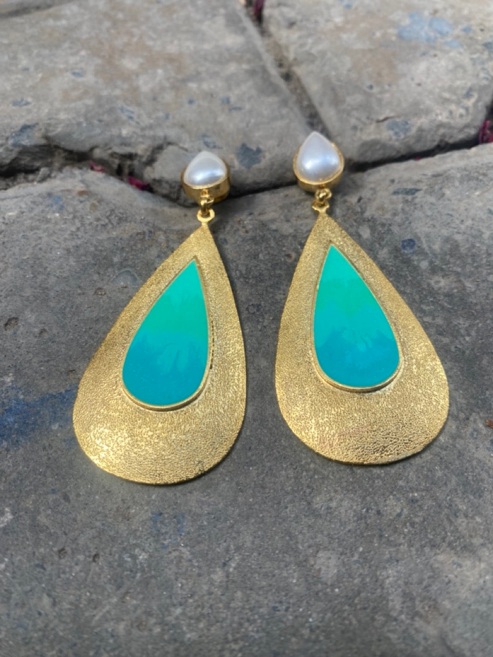 GREEN TEAR DROP DANGLERS
